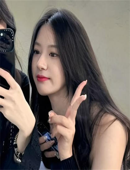 YSL熱門蜜桃色88_我的漂亮女房東完整版電影